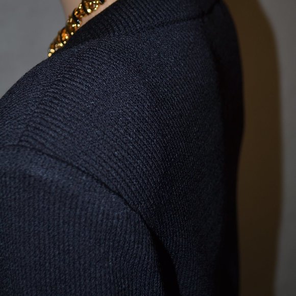 (FABULOUS) ST. JOHN COLLECTION BLACK  FIVE BUTTON JACKET 4 & PANTS 2 Suit - Picture 7 of 12